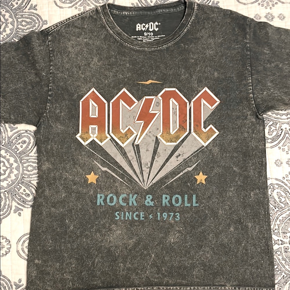 AC/DC Kids Distressed Black T-Shirt NWOT